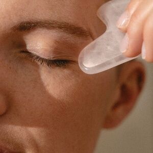 NEW The Rocky Mountain Soap Company // Rose Quartz Gua Sha Tool